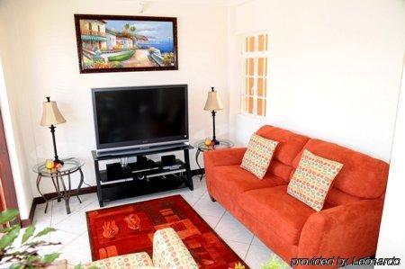 Augusta'S Apartments Rodney Bay Εξωτερικό φωτογραφία